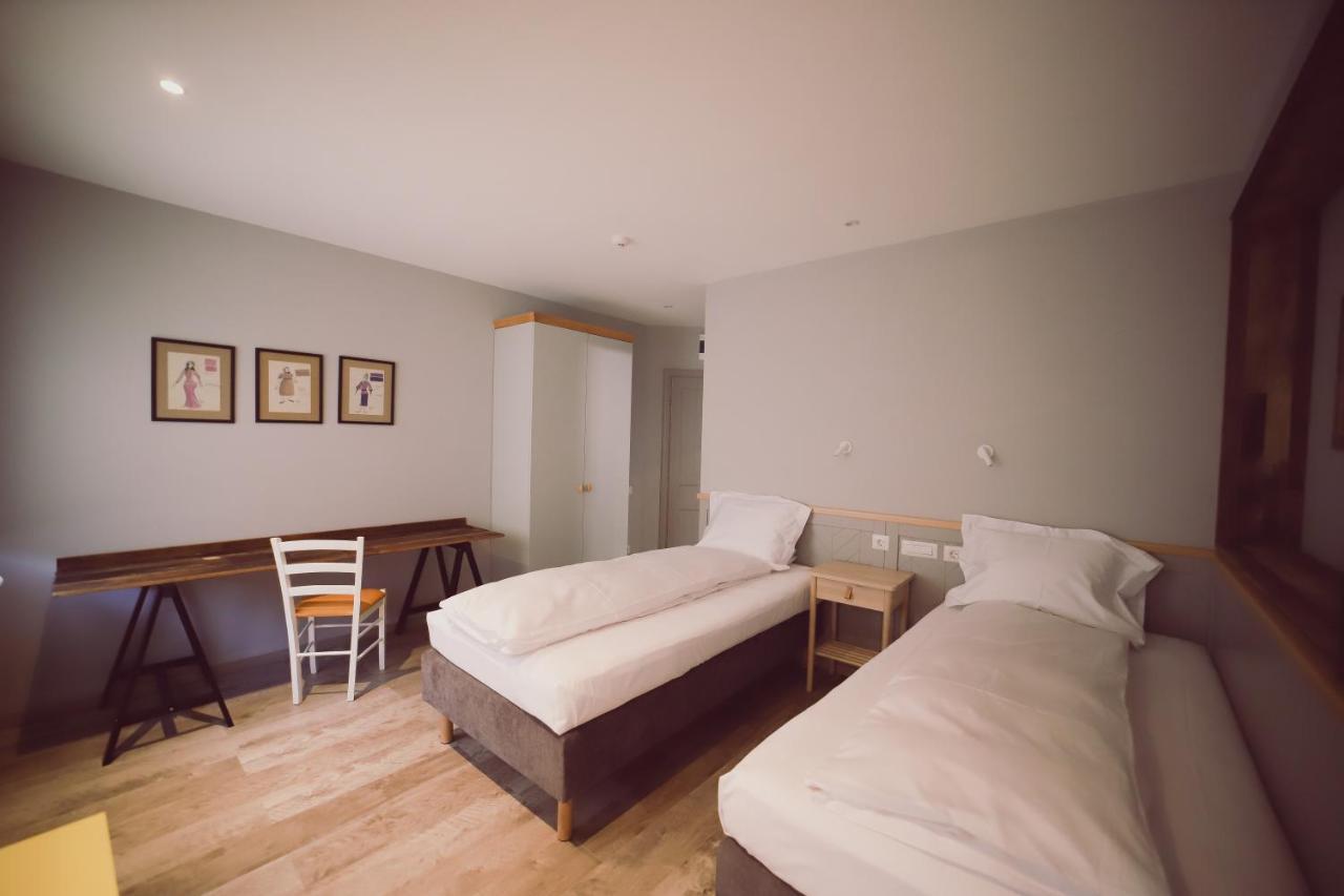 Villa Piazzetta Bacău Eksteriør bilde